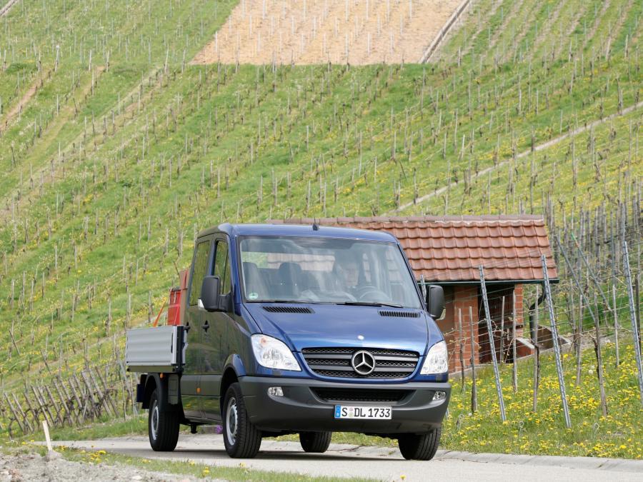 Mercedes-Benz Sprinter Double Cab Dropside 2006 года  (фото 13 из 30)